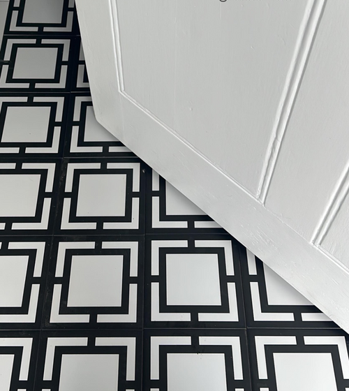 Kelly Hoppen Signature Black and White Kelly Hoppen