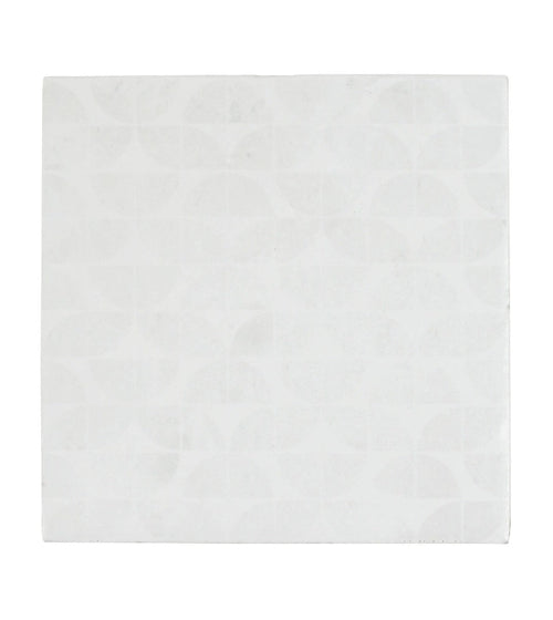 Kelmscott Lytes White