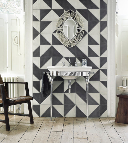 Bert & May Black Alalpardo Porcelain
