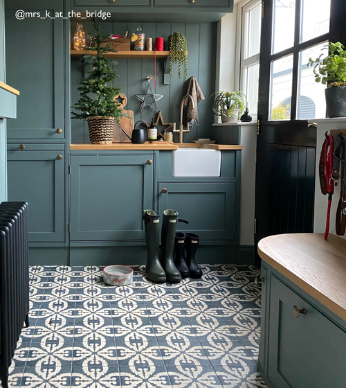 Urban Velasco Patterned Porcelain Tile Black Wall Tiles