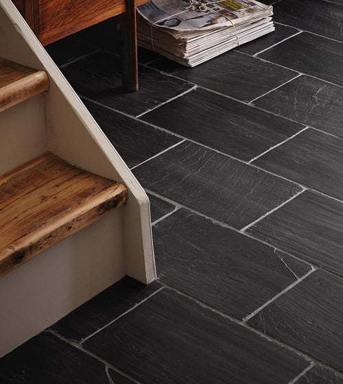 Spanish Black 25 x 40 Chipped Edge, Riven